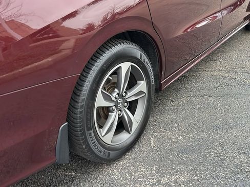 Used 2018 Honda Odyssey Touring image 8