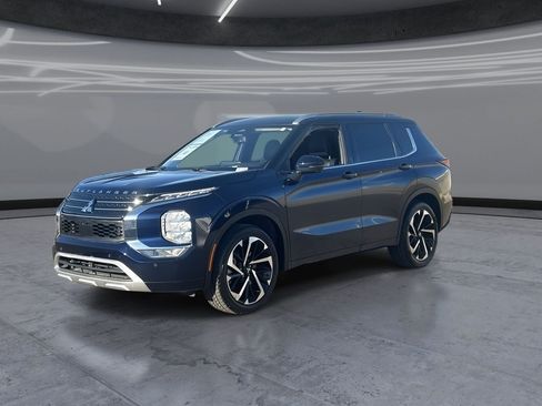 Used 2022 Mitsubishi Outlander SEL FWD image 3