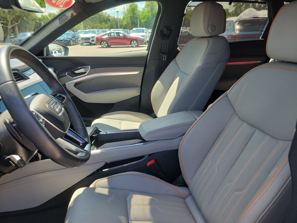 Certified 2024 Audi Q8 e-tron Prestige AWD/4WD image 21