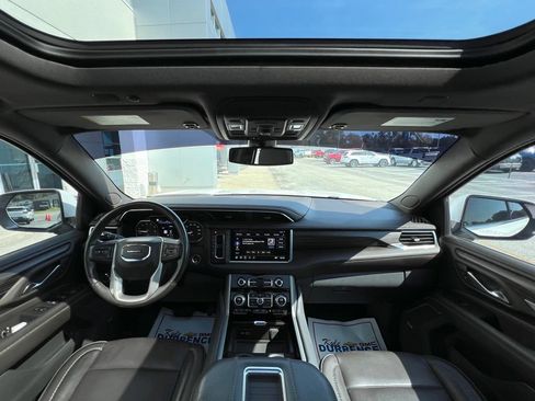 Used 2021 GMC Yukon Denali RWD image 17