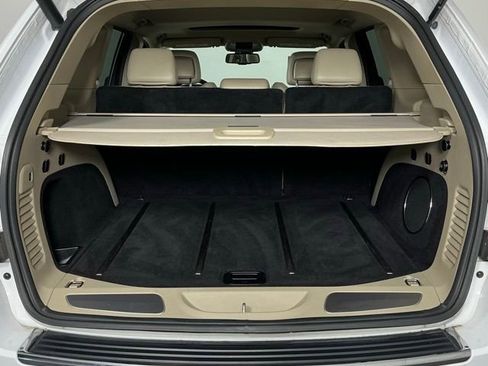 Used 2014 Jeep Grand Cherokee Limited RWD image 26