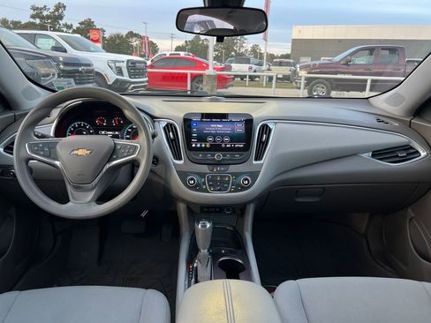 Certified 2020 Chevrolet Malibu LT image 16