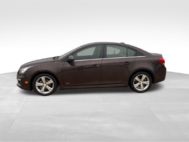 Used 2015 Chevrolet Cruze LT w/ Sun, Sound and Sport Package FWD image 3