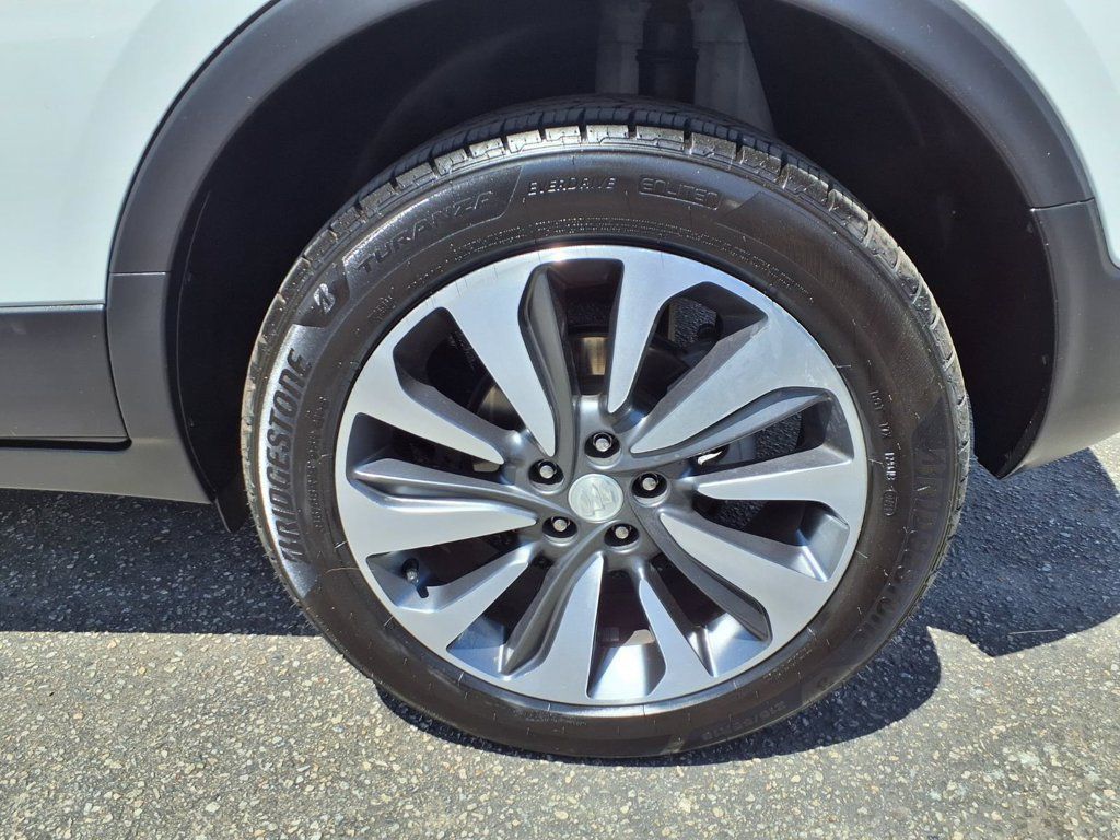 Certified 2021 Buick Encore Preferred FWD image 20