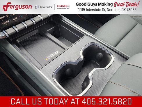 New 2026 GMC Acadia AT4 w/ Super Cruise Package AWD/4WD image 33
