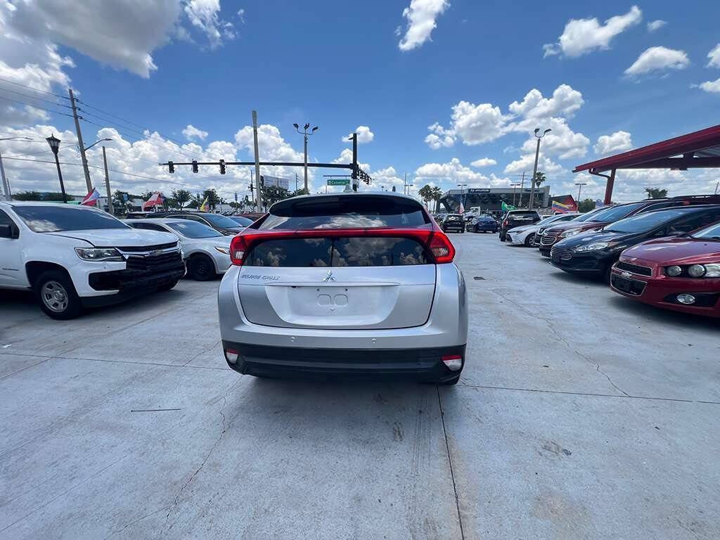 Used 2020 Mitsubishi Eclipse Cross LE FWD image 4