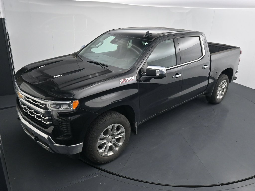 Used 2023 Chevrolet Silverado 1500 LTZ AWD/4WD image 12