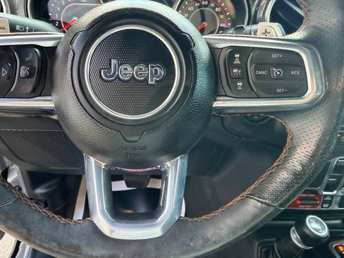 Used 2021 Jeep Wrangler Unlimited Rubicon w/ Trailer Tow Package AWD/4WD image 23