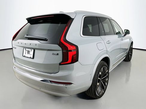 Used 2026 Volvo XC90 B6 Plus AWD/4WD image 5