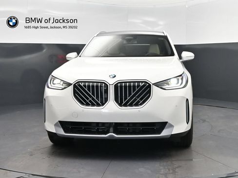 New 2026 BMW X3 xDrive30i w/ Premium Package AWD/4WD image 10