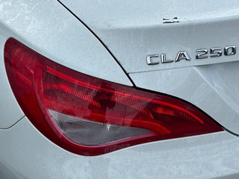 Used 2015 Mercedes-Benz CLA 250 image 13