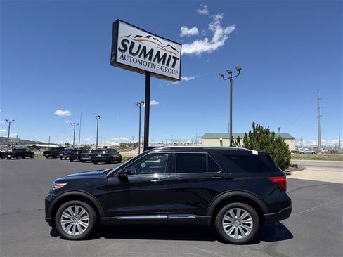 Used 2020 Ford Explorer Limited w/ Class III Trailer Tow Package AWD/4WD image 1