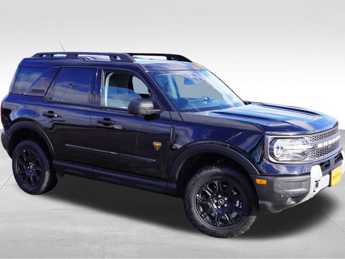 Certified 2025 Ford Bronco Sport Badlands image 3