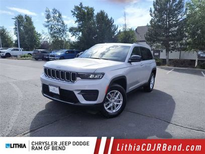 New 2025 Jeep Grand Cherokee Laredo X
