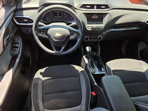 Certified 2023 Chevrolet TrailBlazer LT FWD image 12