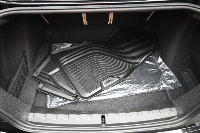 Certified 2025 BMW 230i Coupe w/ Premium Package RWD image 22