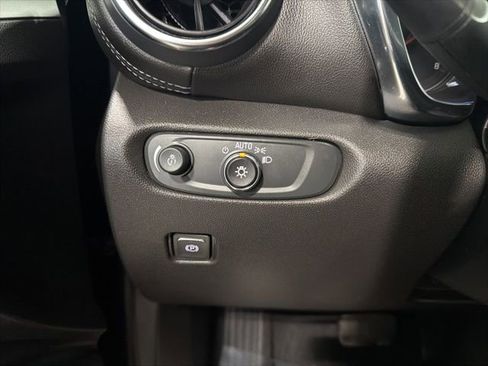 Used 2024 Chevrolet Blazer LT w/ Redline Edition image 11