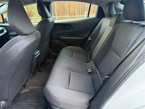 Used 2023 Toyota Prius LE image 34