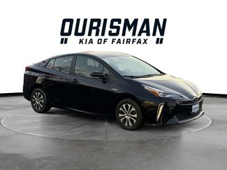 Used 2022 Toyota Prius XLE video 1