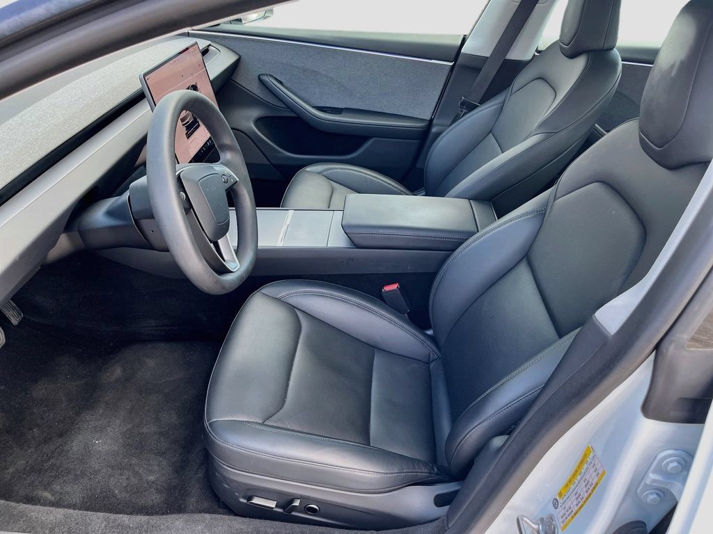 Used 2025 Tesla Model 3 Long Range RWD image 21