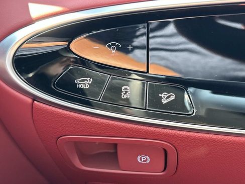 New 2026 Genesis GV70 3.5T Sport Prestige AWD/4WD image 31