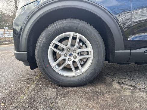 New 2026 Ford Explorer Active w/ Active Comfort Package image 24