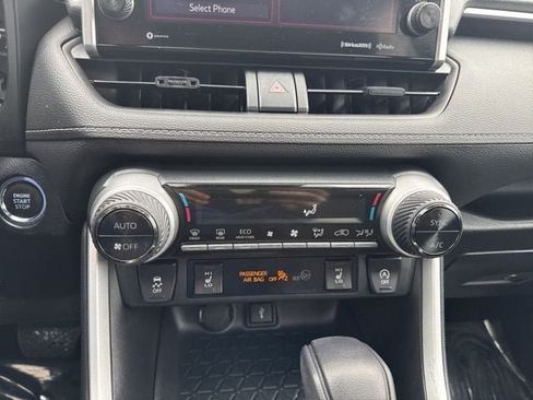 Used 2022 Toyota RAV4 XLE w/ Convenience Package AWD/4WD image 27