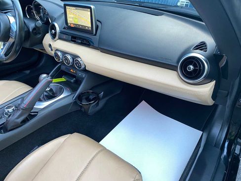 Used 2016 MAZDA MX-5 Miata Grand Touring image 26