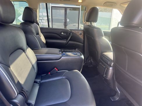 Used 2023 INFINITI QX80 Premium Select w/ Cargo Package AWD/4WD image 14