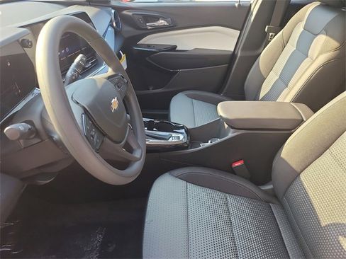 New 2026 Chevrolet Trax LT image 22