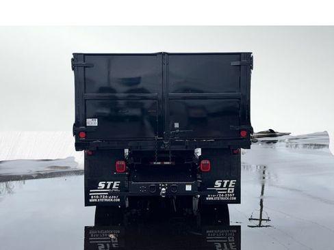 New 2024 Ford F550 4x4 SuperCab Super Duty image 4