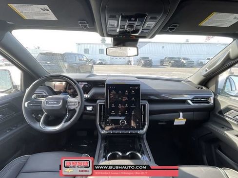 New 2026 GMC Yukon XL Elevation image 20