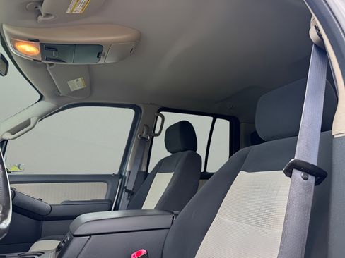 Used 2008 Mercury Mountaineer AWD image 19