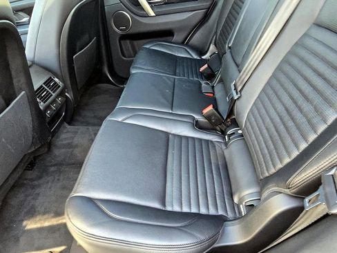 Used 2020 Land Rover Discovery Sport S image 31
