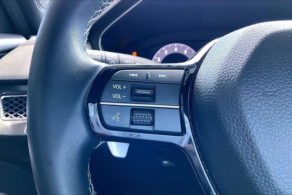 Used 2025 Acura Integra A-Spec w/ Technology Package FWD image 23
