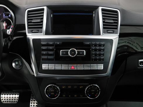 Used 2014 Mercedes-Benz ML 63 AMG 4MATIC image 42