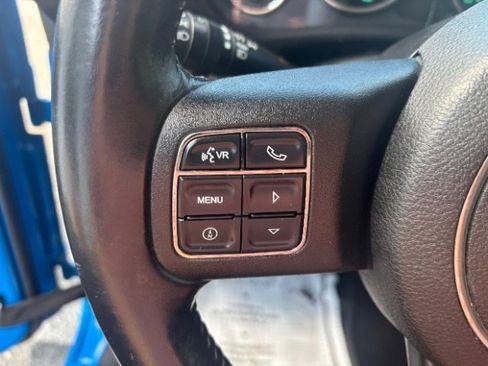 Used 2011 Jeep Wrangler Unlimited Sport image 17