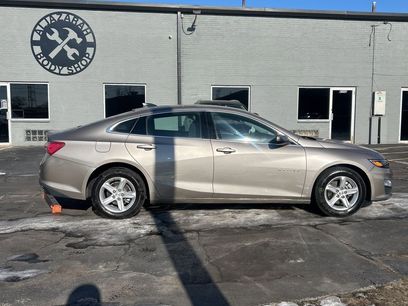 Used 2022 Chevrolet Malibu LT
