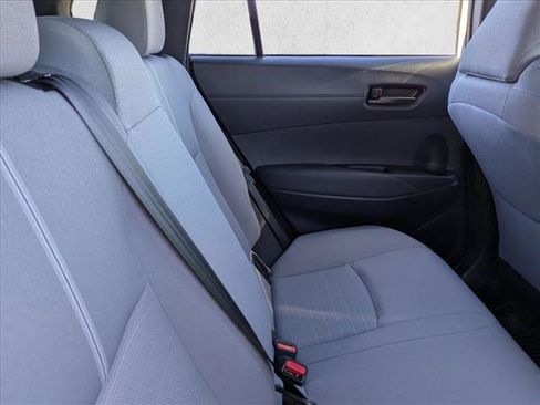 Used 2025 Toyota Corolla Cross SE image 20