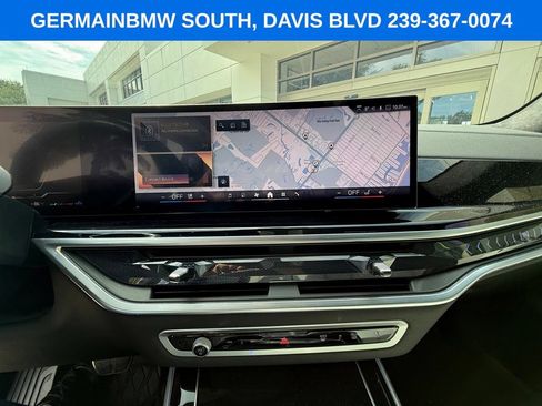 Used 2025 BMW X7 xDrive40i w/ Executive Package AWD/4WD image 25