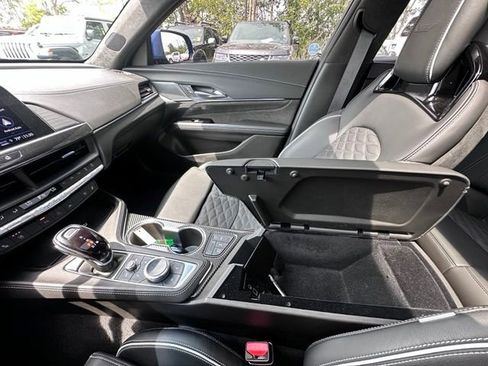 Used 2022 Cadillac CT4 V Blackwing w/ Carbon Fiber 1 Package RWD image 28