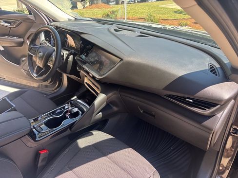 Used 2022 Buick Envision Preferred image 49