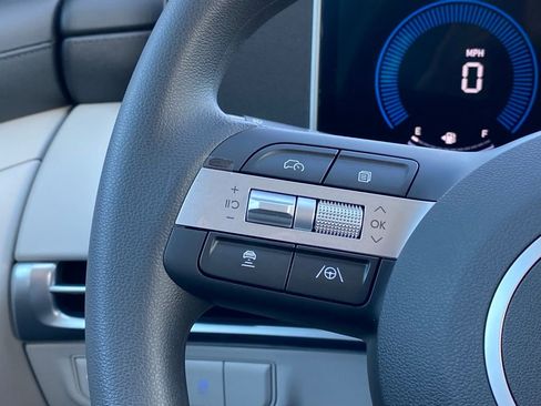 New 2026 Hyundai Tucson SE AWD/4WD image 16