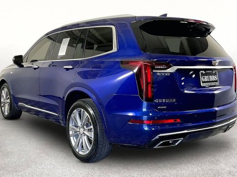Used 2023 Cadillac XT6 Premium Luxury AWD/4WD image 15