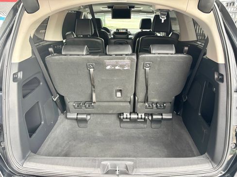 Used 2025 Honda Odyssey Elite image 31