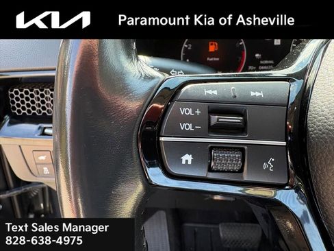 Used 2023 Honda CR-V EX-L image 11