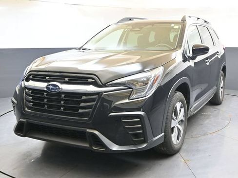 Used 2025 Subaru Ascent Premium AWD/4WD image 1