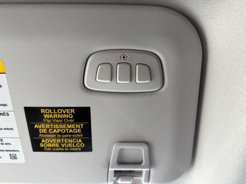 Used 2023 Ford Escape Platinum AWD/4WD image 37