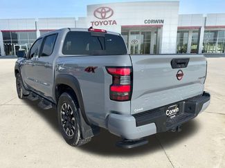 Used 2023 Nissan Frontier PRO-4X w/ Pro Convenience Package AWD/4WD video 3