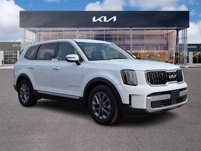 Used 2024 Kia Telluride LX